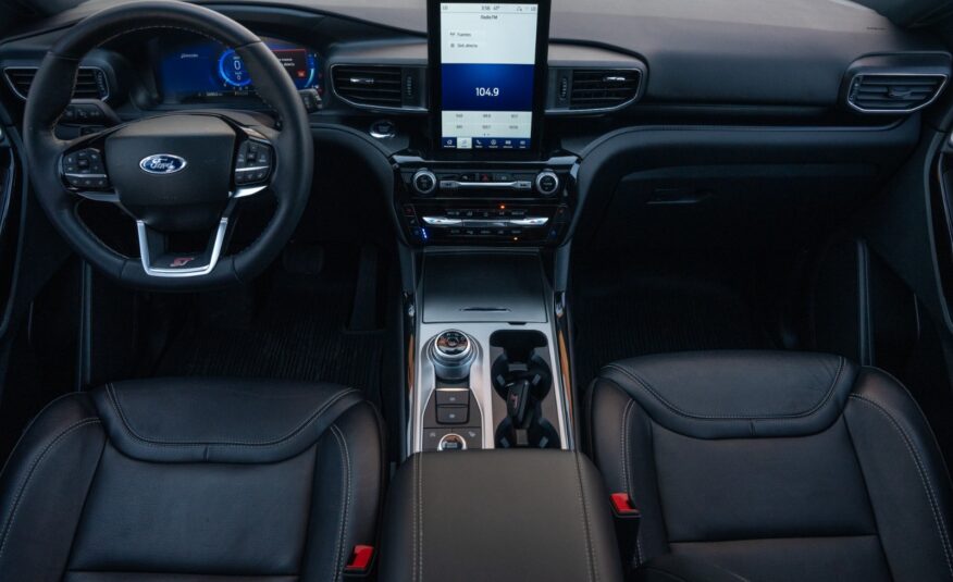 FORD EXPLORER ST 2023