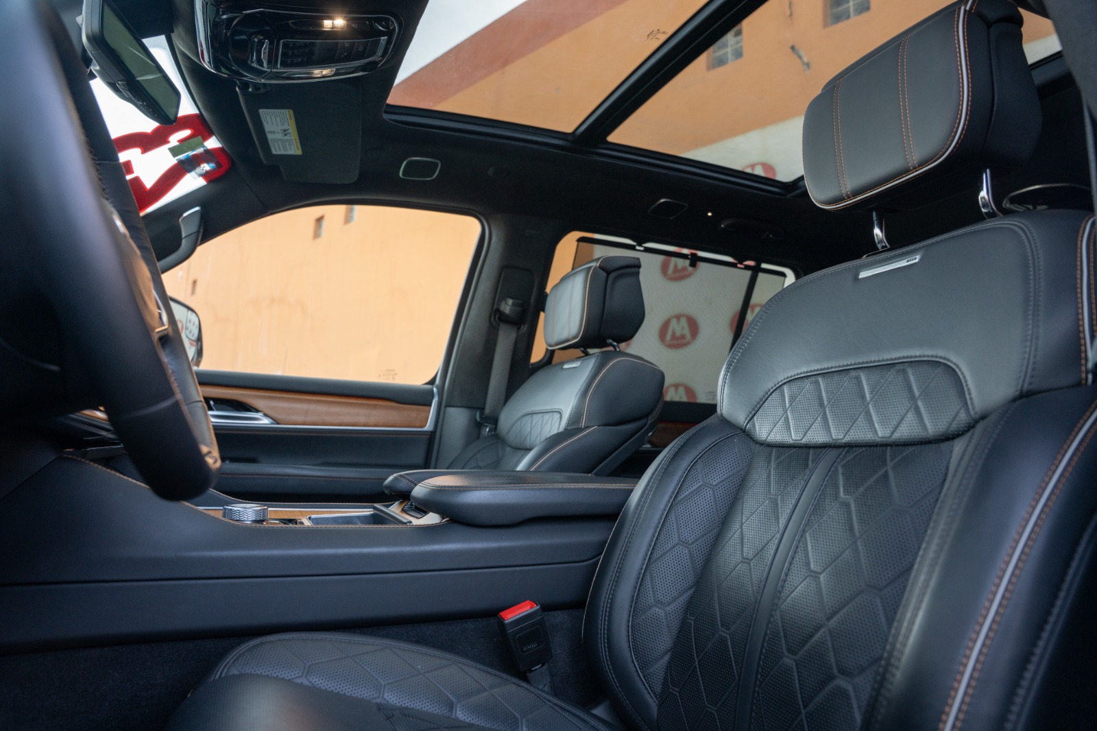 JEEP GRAND WAGONEER 4×4 2023