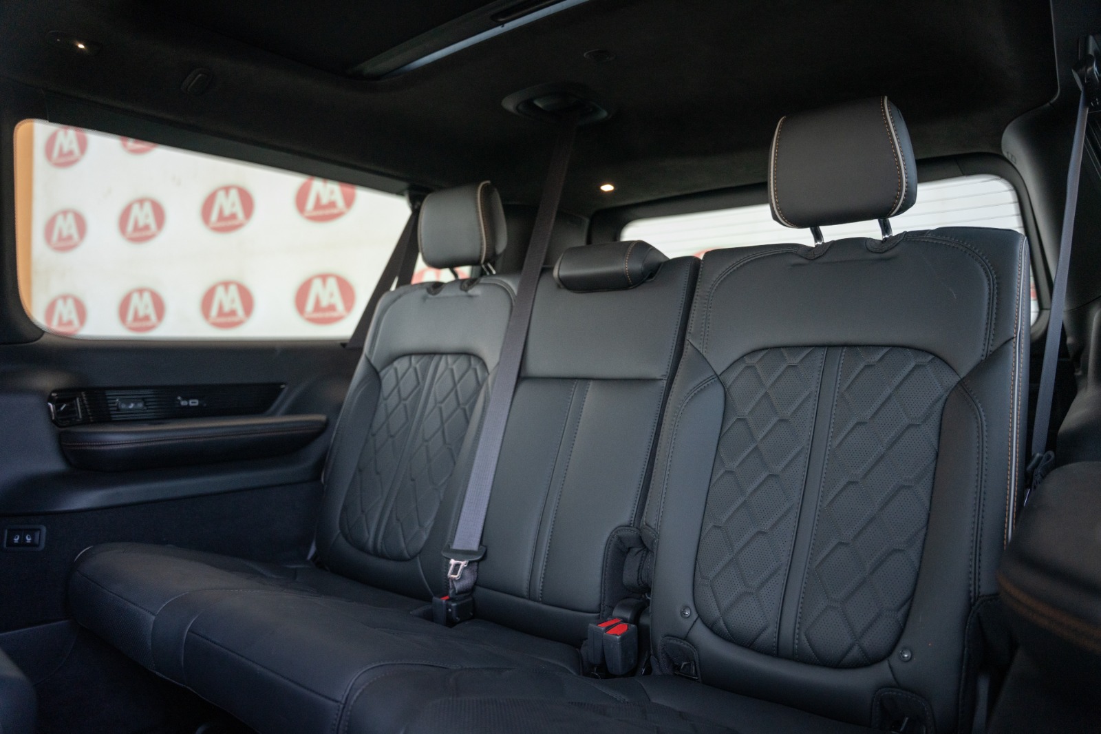 JEEP GRAND WAGONEER 4×4 2023