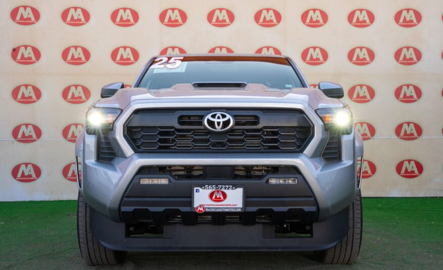 TOYOTA TACOMA TRD SPORT 4X4 2025