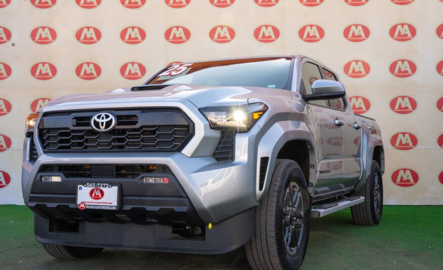 TOYOTA TACOMA TRD SPORT 4X4 2025