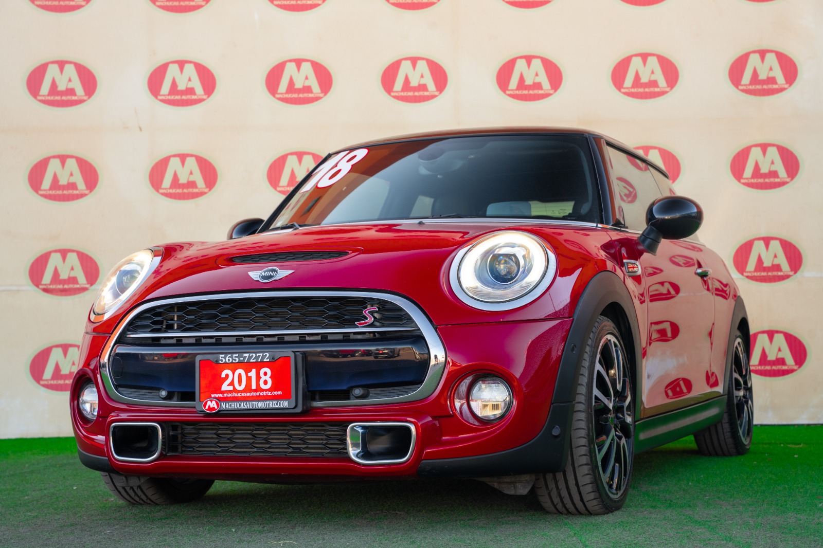 MINI COOPER HOT CHILI 2018