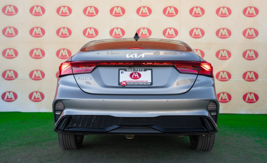 KIA FORTE EX 2023