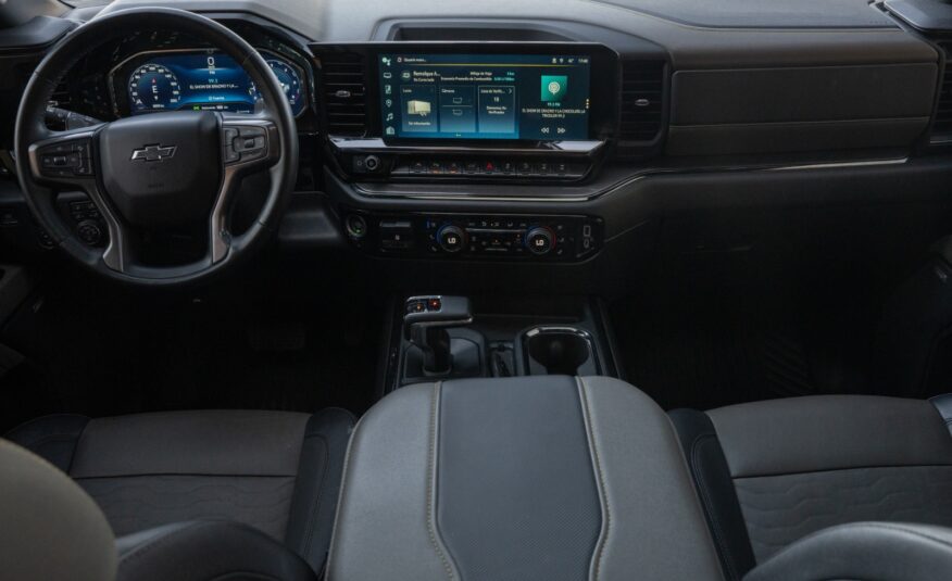 CHEVROLET CHEYENNE ZR2 2023