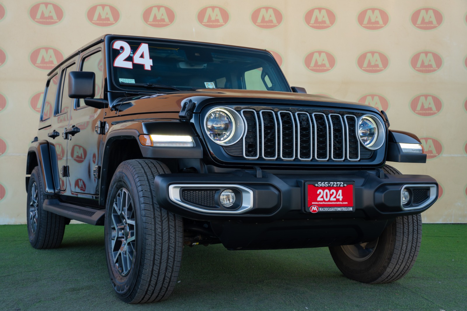 JEEP WRANGLER SAHARA 2024