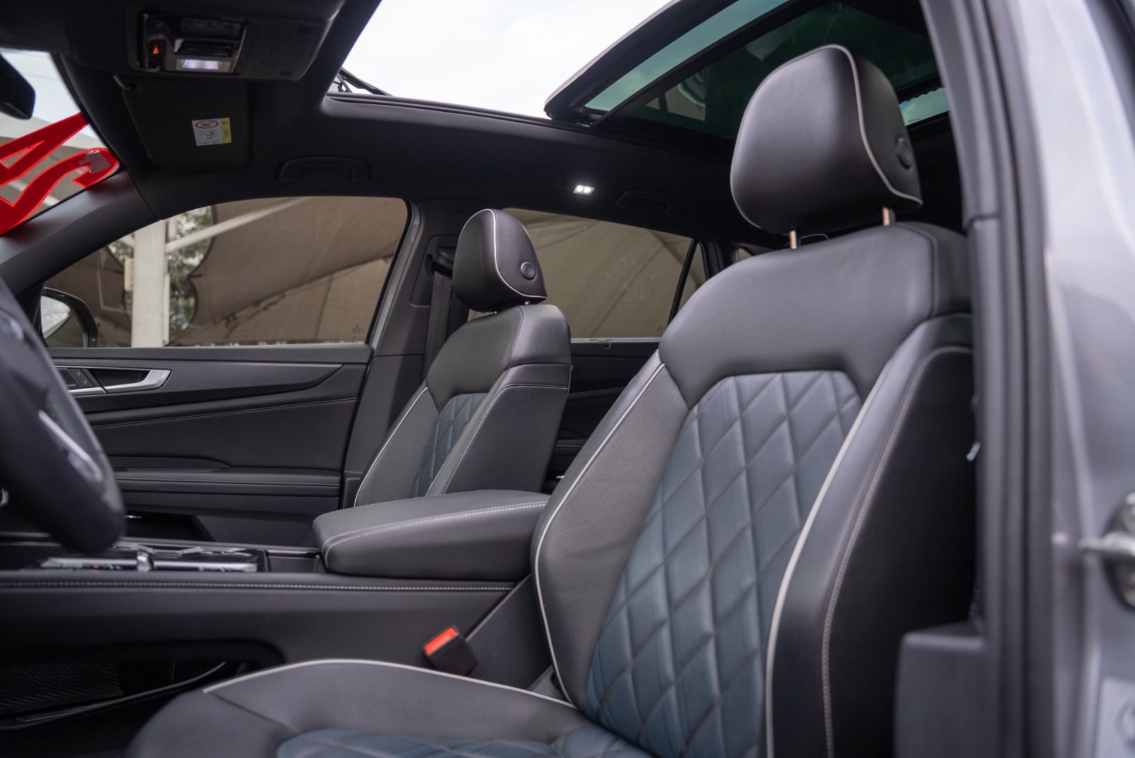 VOLKSWAGEN TERAMONT CROSS SPORT 2024