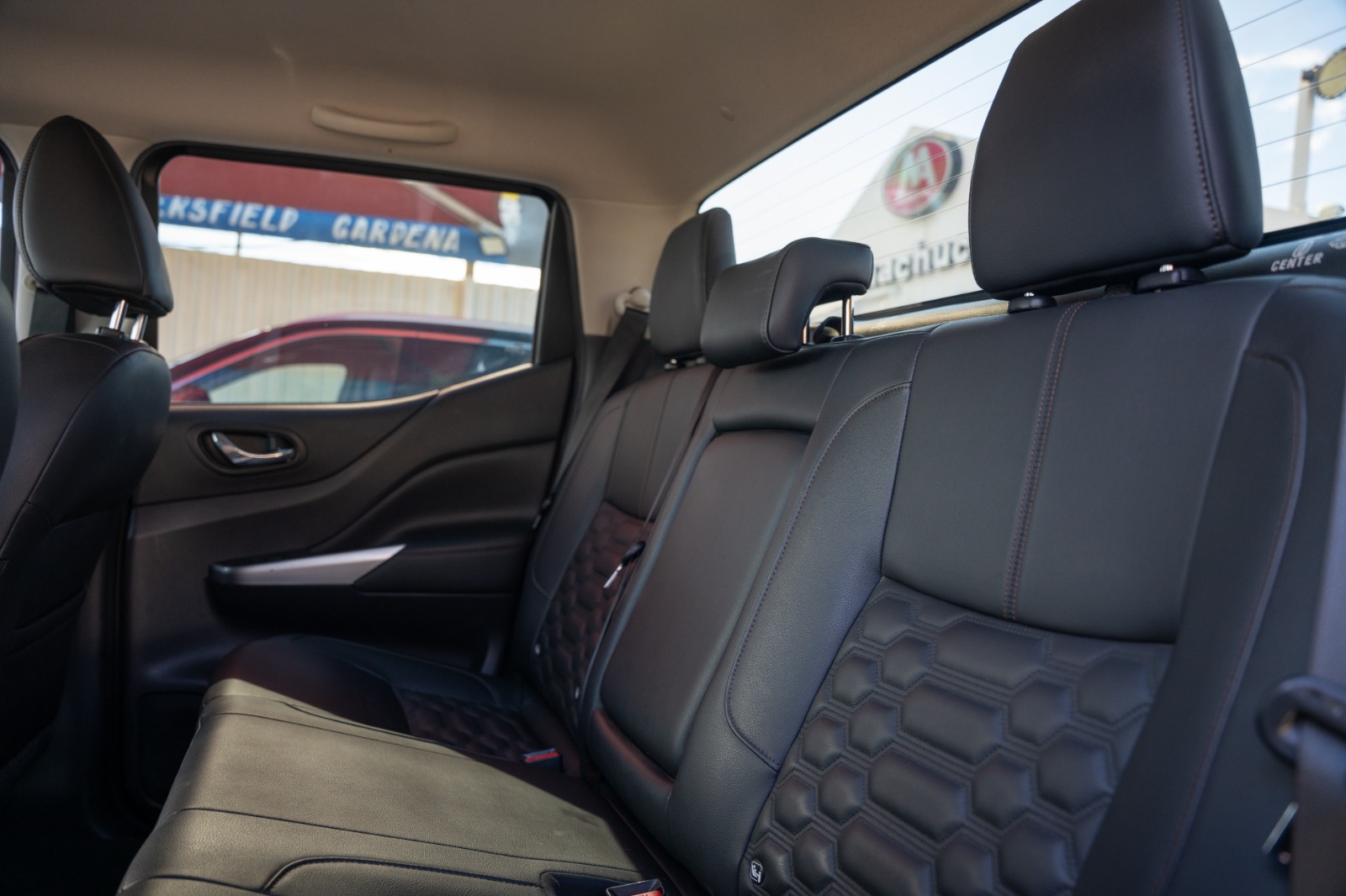 NISSAN FRONTIER PLATINUM LE 2023
