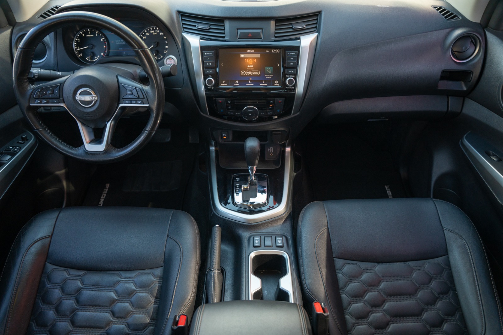 NISSAN FRONTIER PLATINUM LE 2023