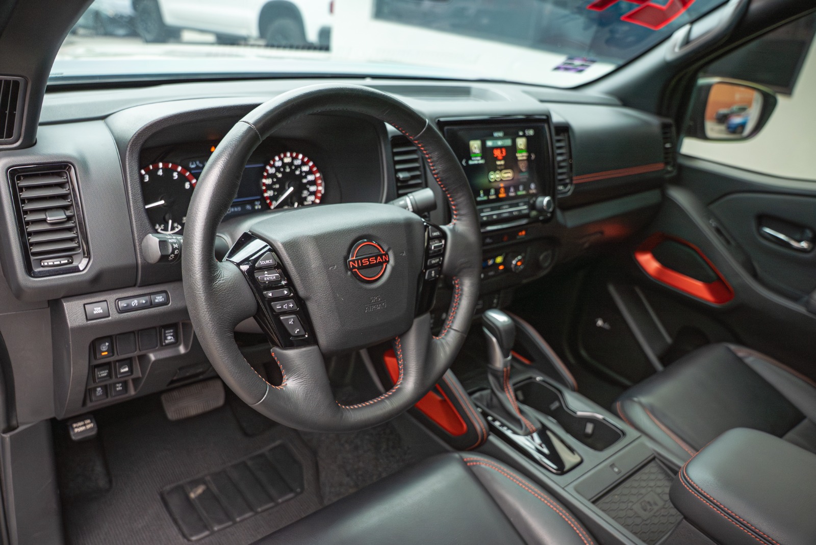 Nissan Frontier Pro-4x 2024