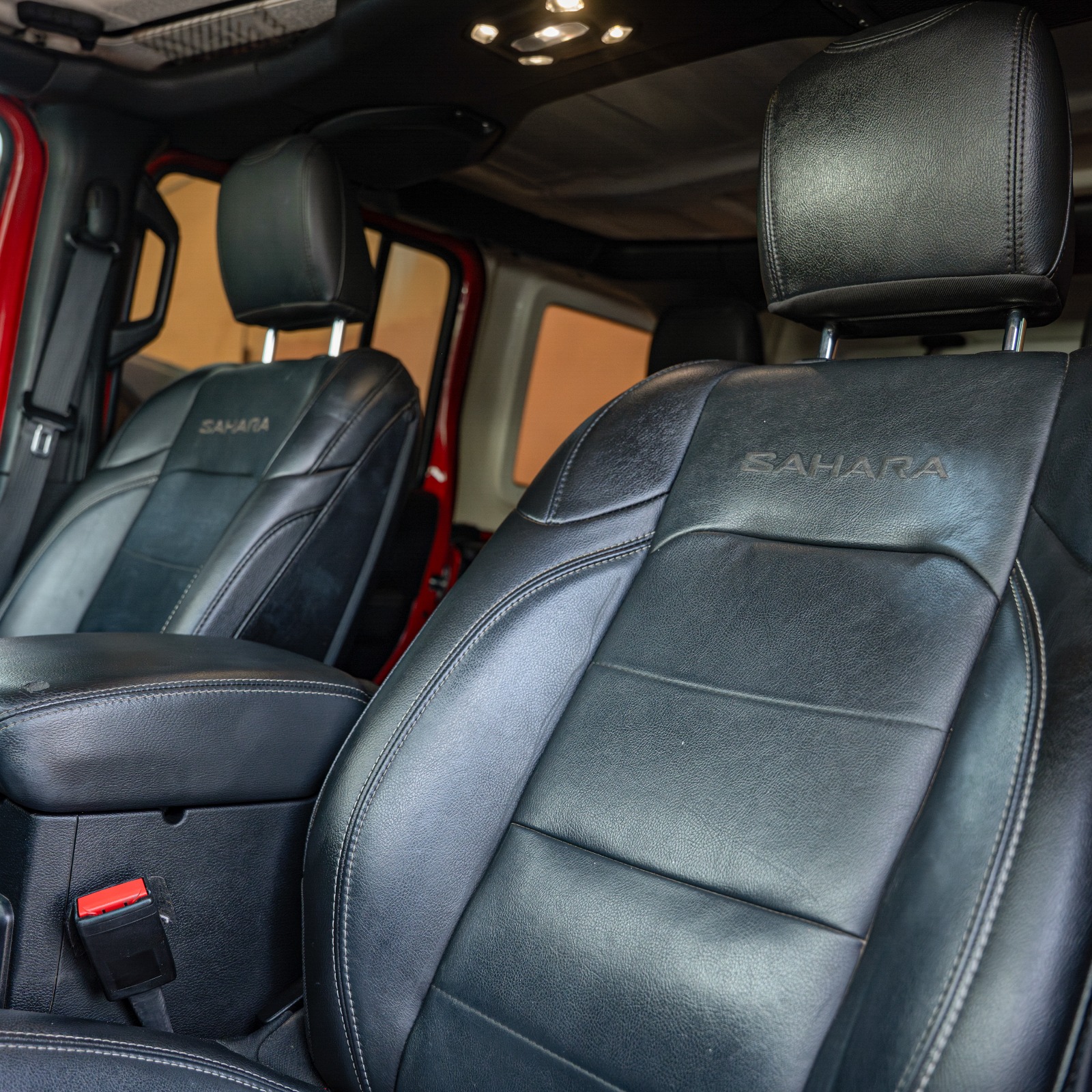 JEEP WRANGLER SAHARA 2021