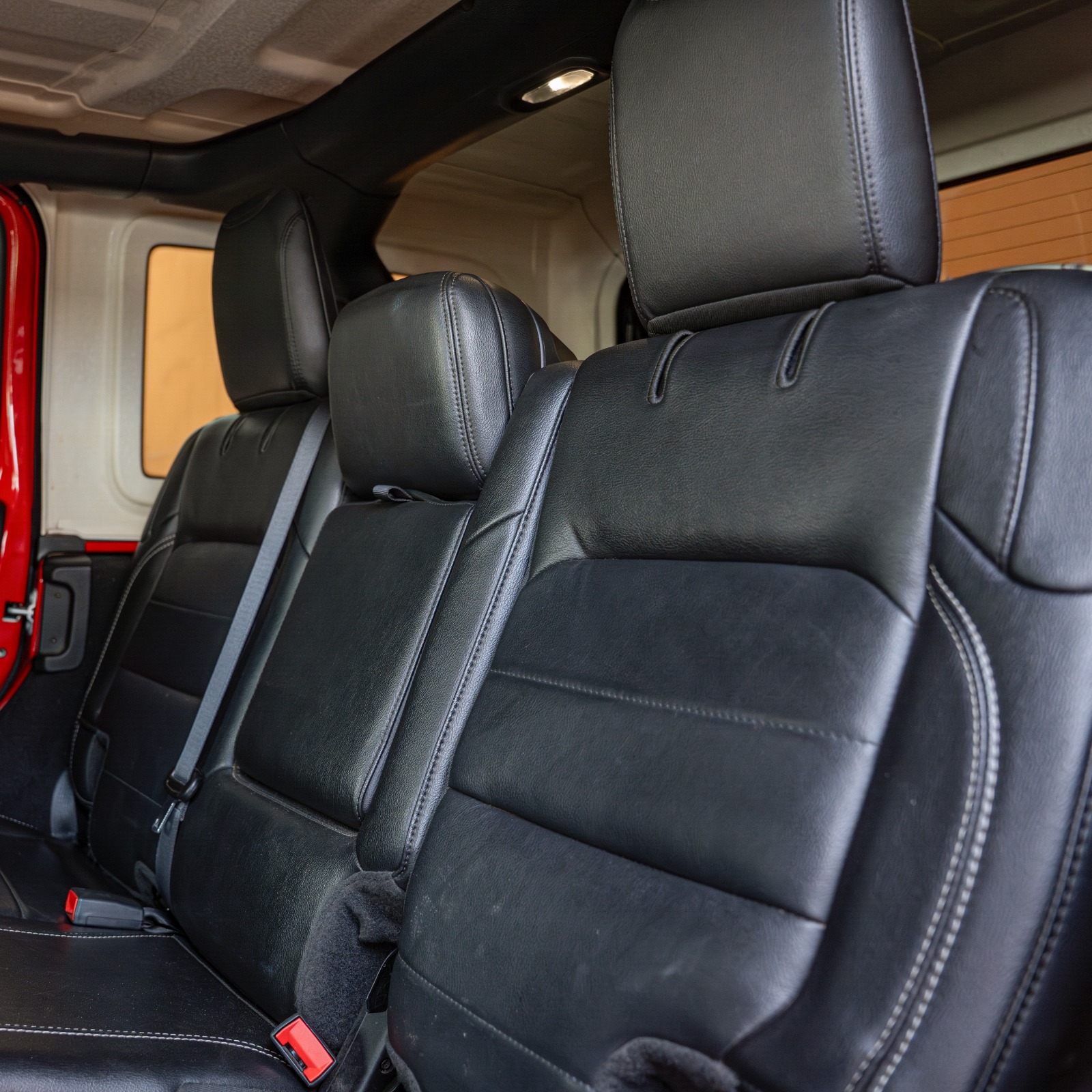 JEEP WRANGLER SAHARA 2021