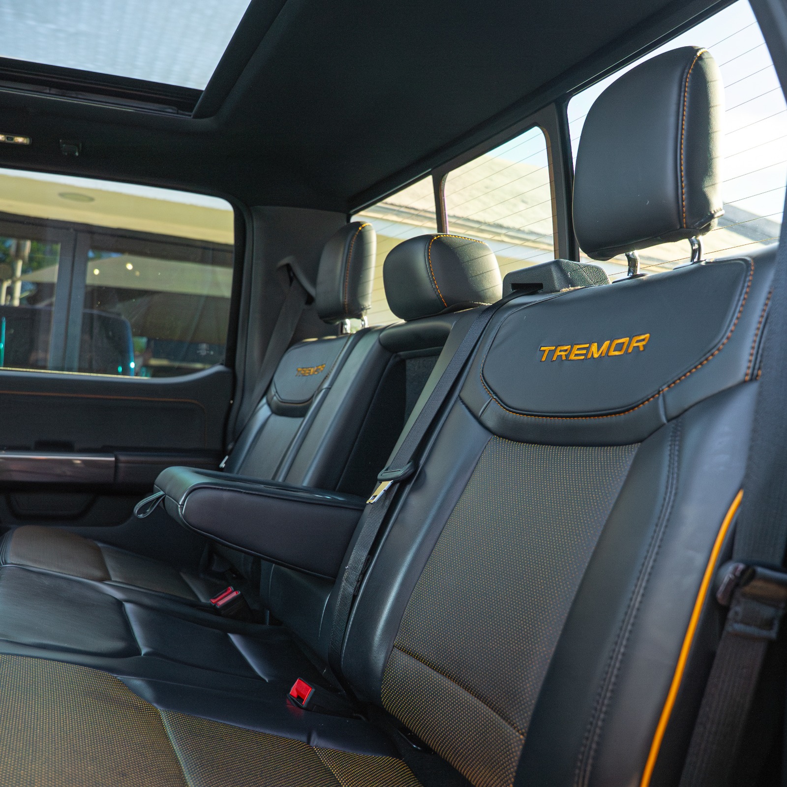 FORD LOBO TREMOR HIGH CREW 2023