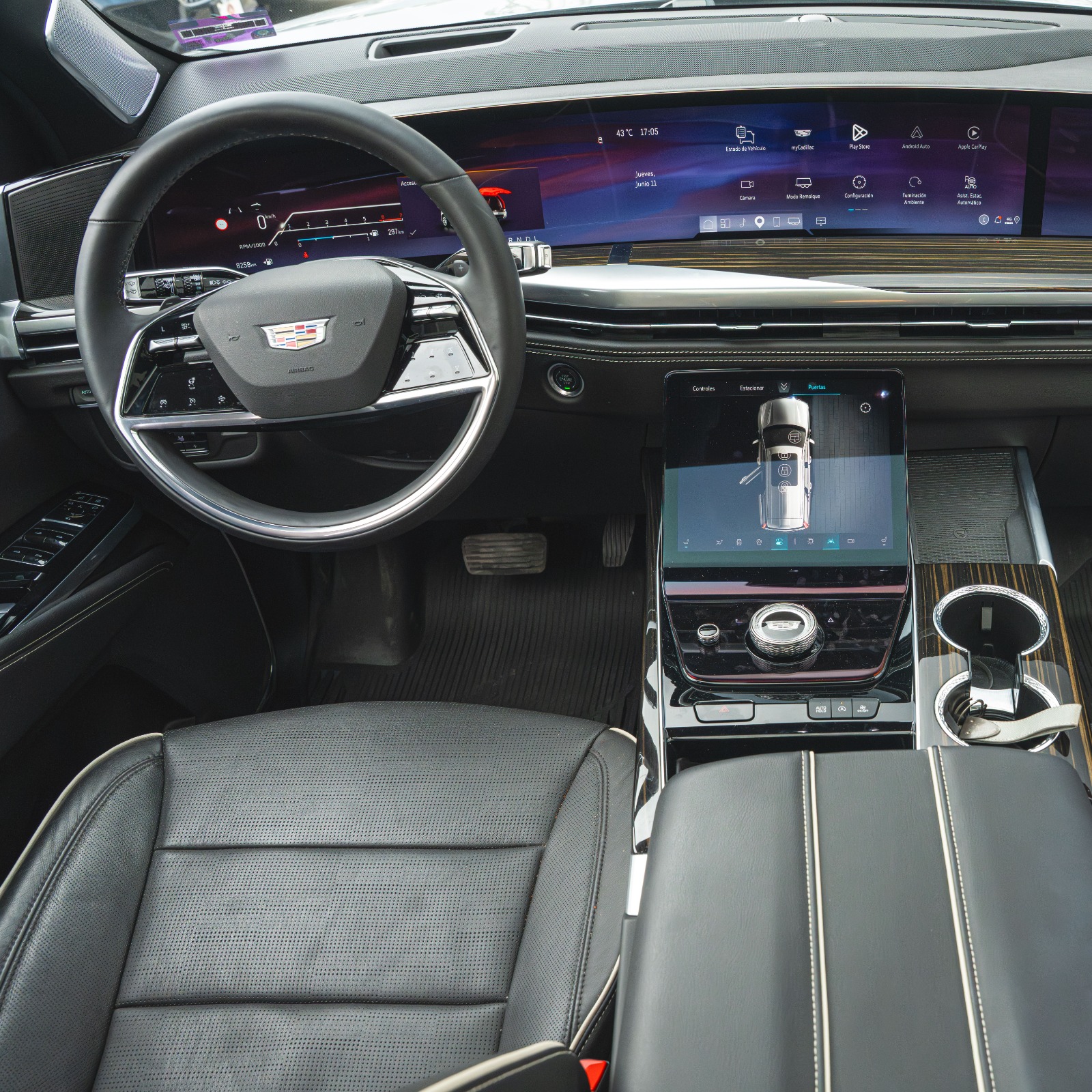 CADILLAC ESCALADE 600 2025