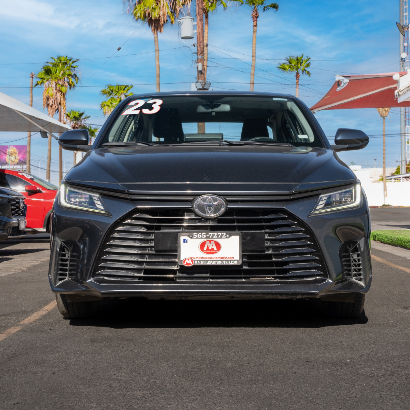 TOYOYA YARIS S 2023