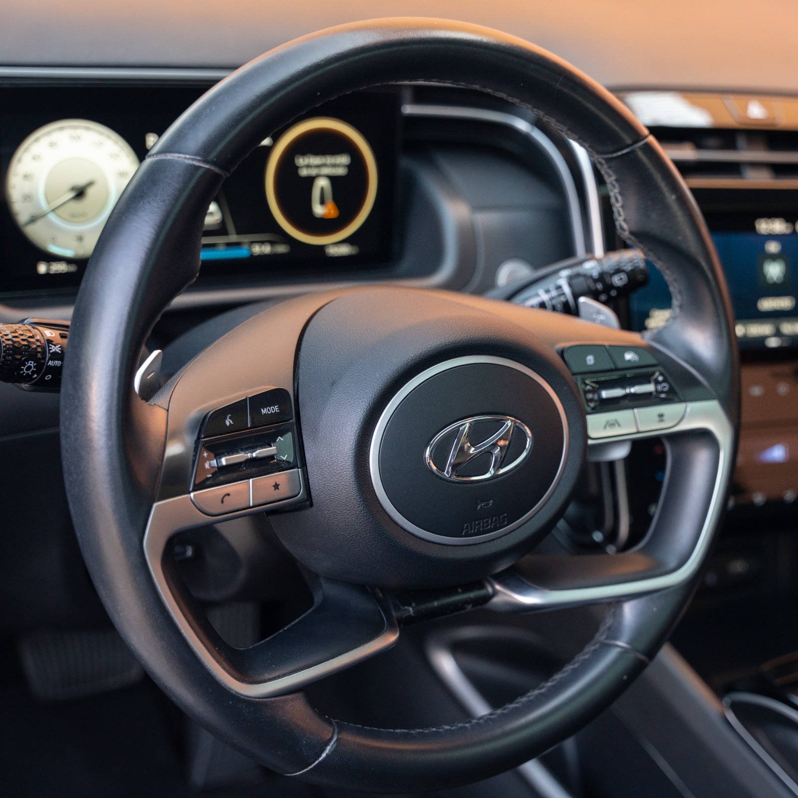 HYUNDAI TUCSON LIMITED 2023