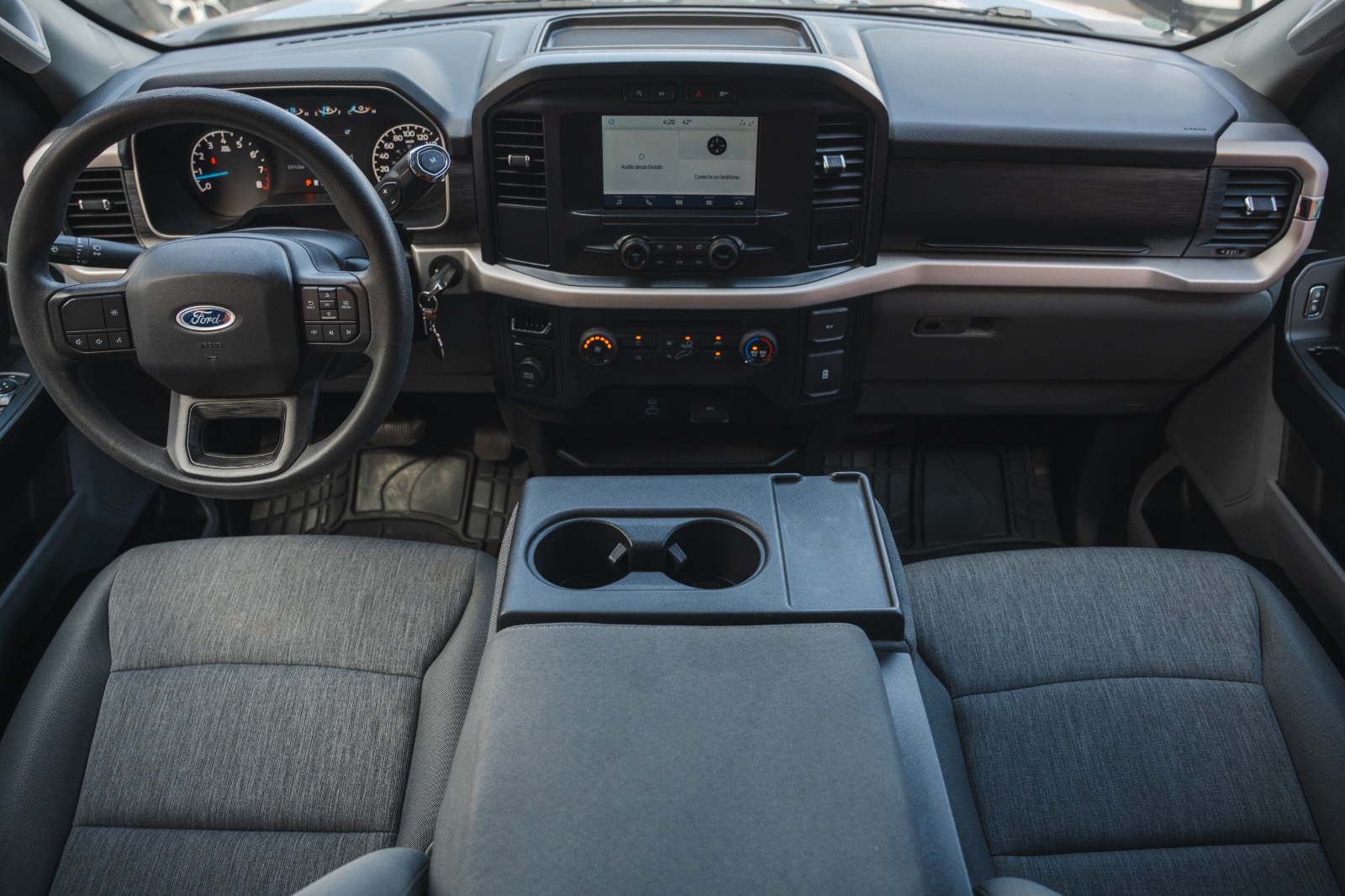 FORD F150 XL 4X2 CREW CAB 2021 PLATA
