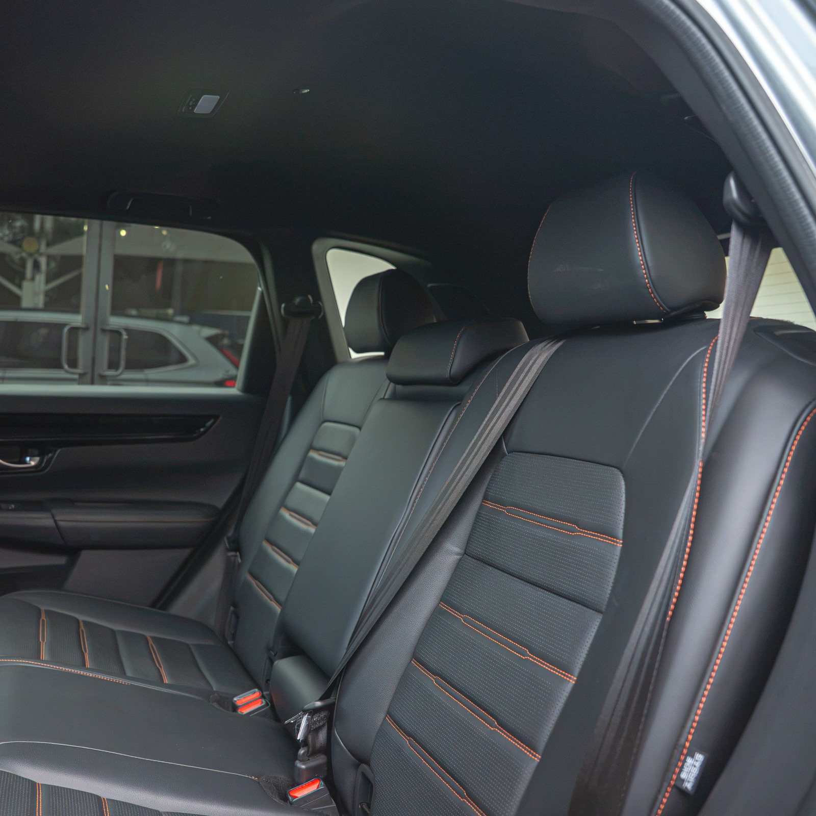 HONDA CRV TOURING HEV 2025 PLATA