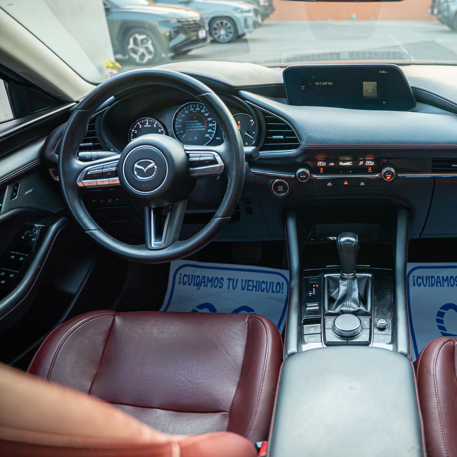 MAZDA 3 SG 2023 CEMENTO