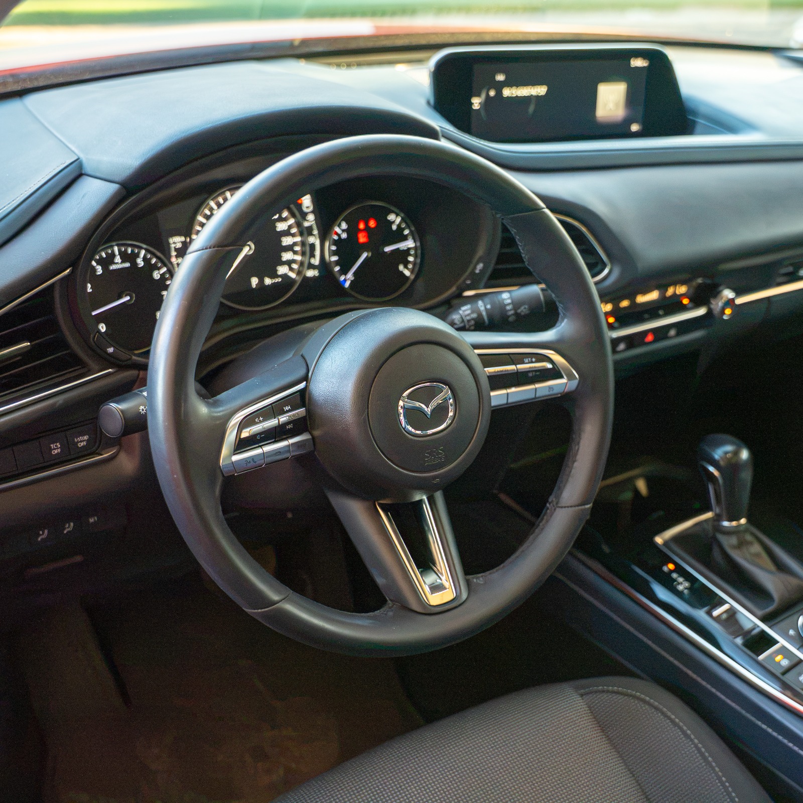 MAZDA CX30 ISP MHEV 2023 ROJO