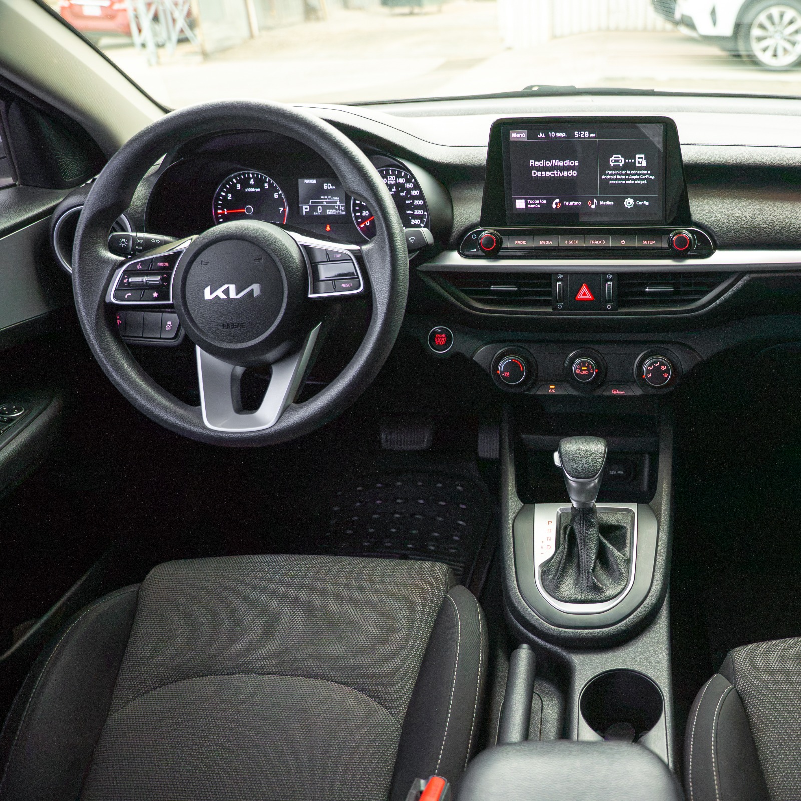 KIA FORTE LX 2022 PLATA