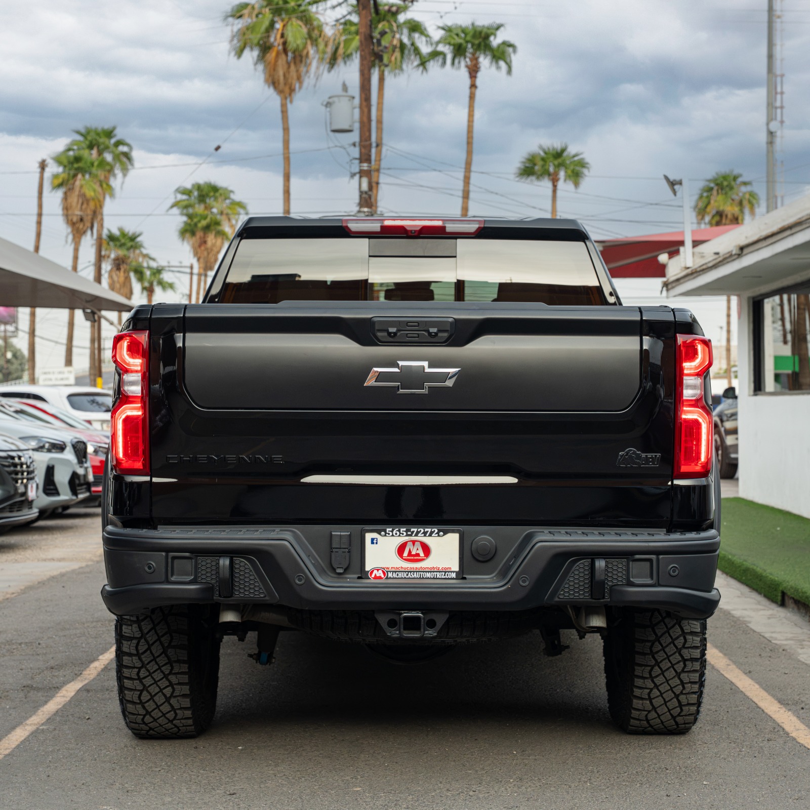 CHEVROLET CHEYENNE DOBLE CAB ZR2 BISON R 4X4 2025 NEGRO
