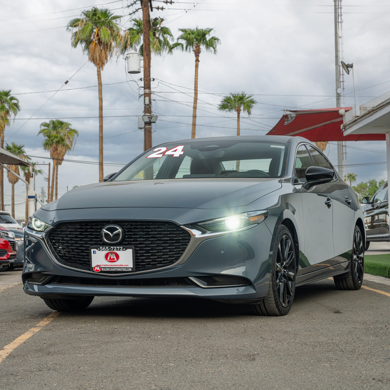 MAZDA M3S SG 2024 CEMENTO